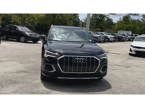 Used 2020 Audi Q3 2.0T Premium Plus AWD/4WD image 3
