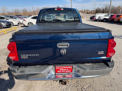 Used 2006 Dodge Dakota Laramie w/ TRX4 Off Road Group image 4