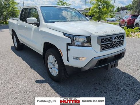 Used 2022 Nissan Frontier SV AWD/4WD image 1