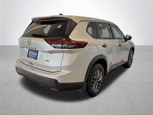 Certified 2025 Nissan Rogue S AWD/4WD image 7