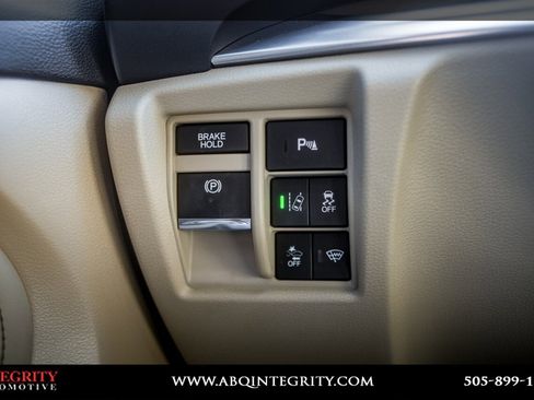 Used 2019 Acura MDX FWD w/ Advance Package image 16