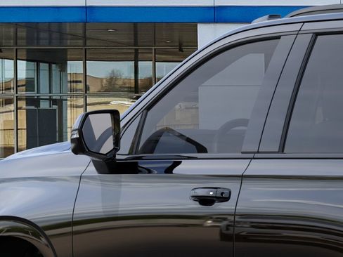 New 2026 Chevrolet Tahoe RST w/ Comfort Package AWD/4WD image 13