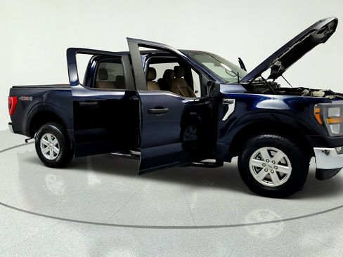 Used 2023 Ford F150 XLT AWD/4WD image 14