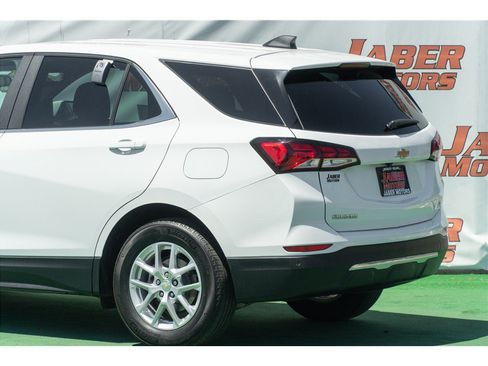 Used 2024 Chevrolet Equinox LT FWD image 13