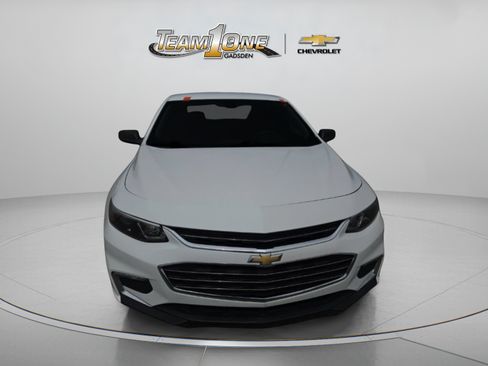 Used 2017 Chevrolet Malibu LS w/ LPO, Convenience Package 1 FWD image 2