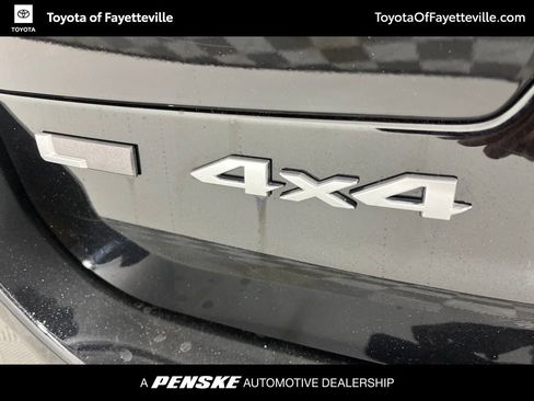 Used 2021 Jeep Grand Cherokee L Summit w/ Advanced Protech Group IV AWD/4WD image 5