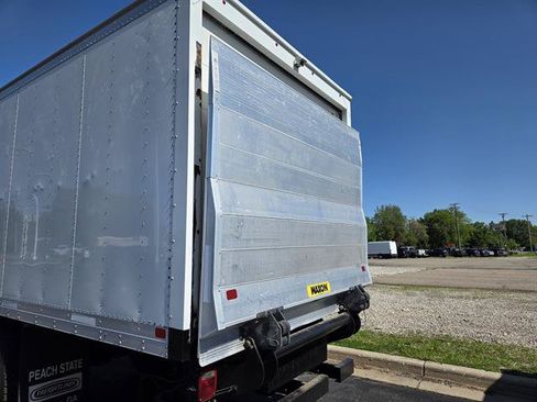 Used 2021 Ford F650 2WD Regular Cab Super Duty image 7
