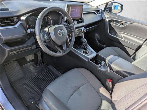Used 2024 Toyota RAV4 XLE w/ Convenience Package image 13