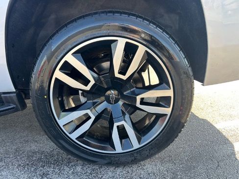 Used 2019 Chevrolet Tahoe LT image 23