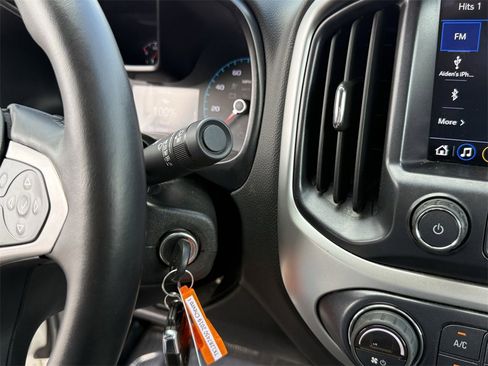 Used 2019 Chevrolet Colorado ZR2 image 23