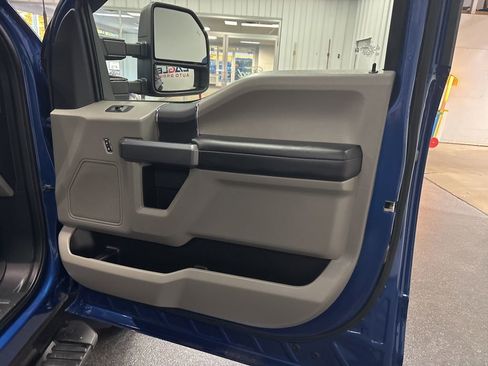 Used 2022 Ford F350 XLT w/ XLT Value Package image 33