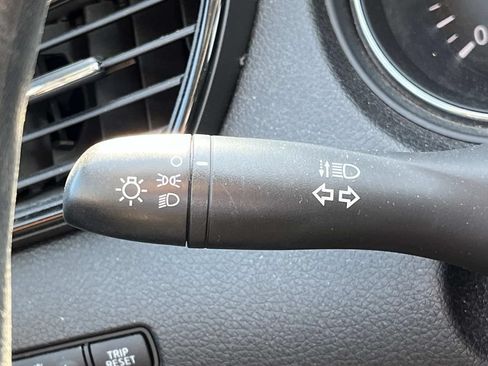 Used 2017 Nissan Rogue S FWD image 35