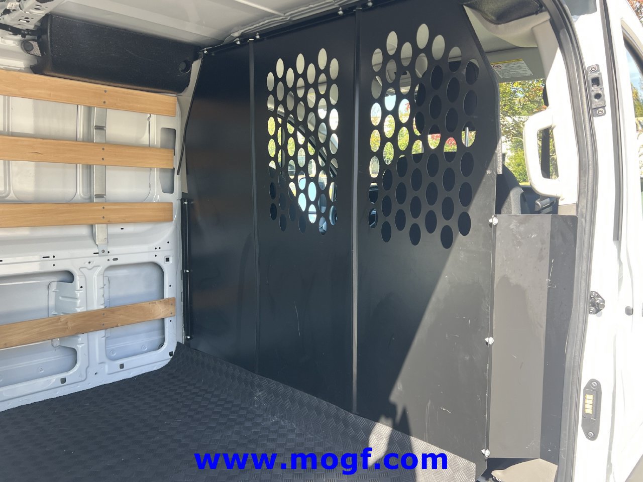 Used 2025 Ford Transit 250 Low Roof w/ Exterior Upgrade Package RWD image 22