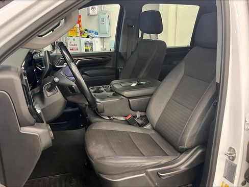 Used 2024 Chevrolet Silverado 2500 LT AWD/4WD image 21