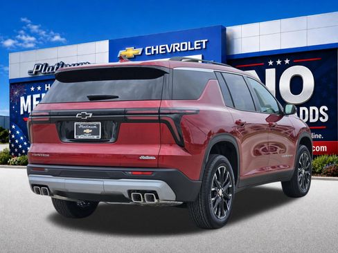 New 2026 Chevrolet Traverse LT w/ Sun and Wheel Package FWD image 5