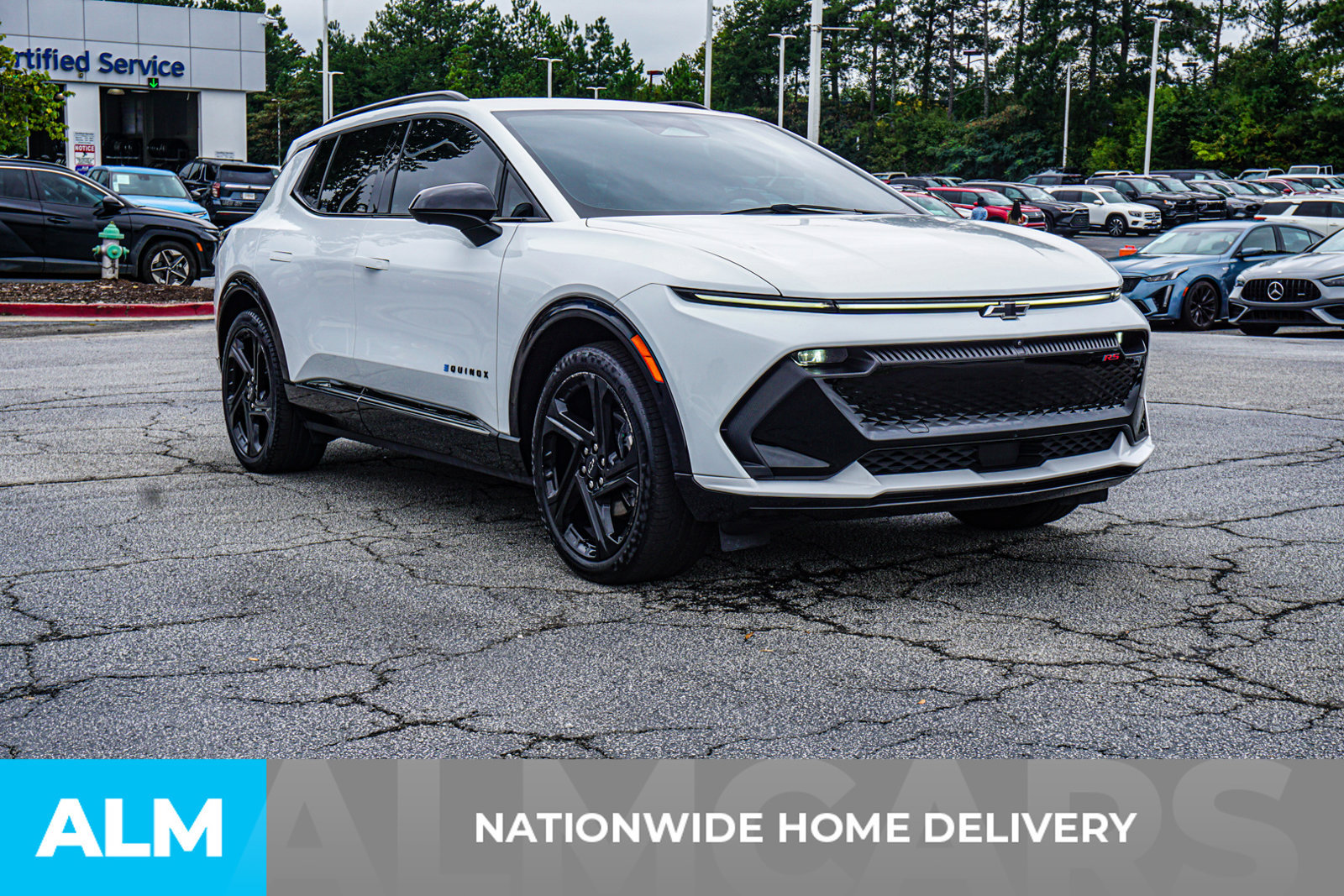 Used 2024 Chevrolet Equinox EV RS FWD image 5