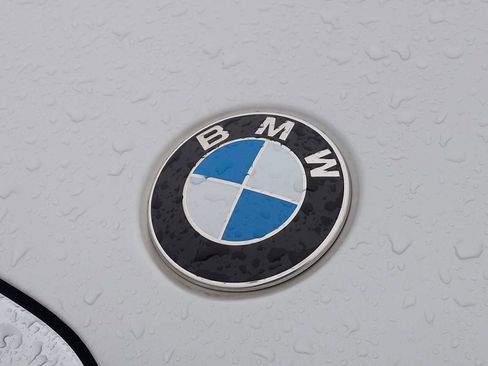 Used 2024 BMW 330i xDrive Sedan w/ Convenience Package image 18