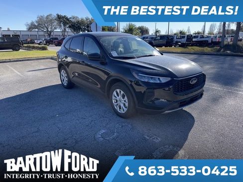 Used 2026 Ford Escape Active image 3