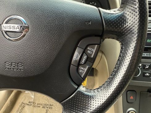 Used 2003 Nissan Maxima SE image 38