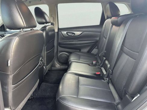 Used 2015 Nissan Rogue SL AWD/4WD image 11