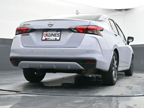 Used 2025 Nissan Versa SV image 45