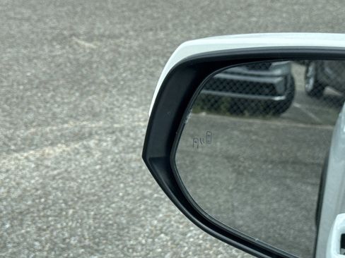 Used 2024 Toyota RAV4 XLE image 17