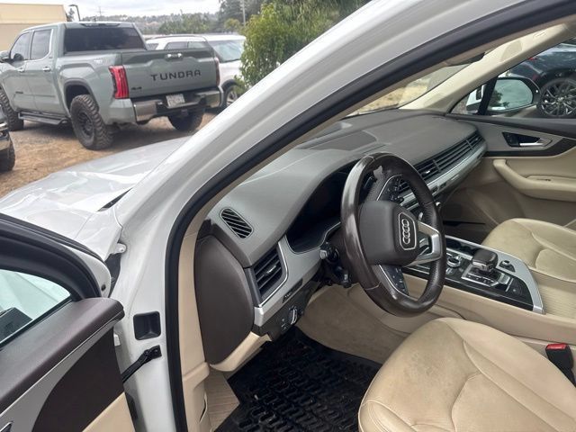 Used 2018 Audi Q7 2.0T Premium Plus w/ Premium Plus Package AWD/4WD image 8