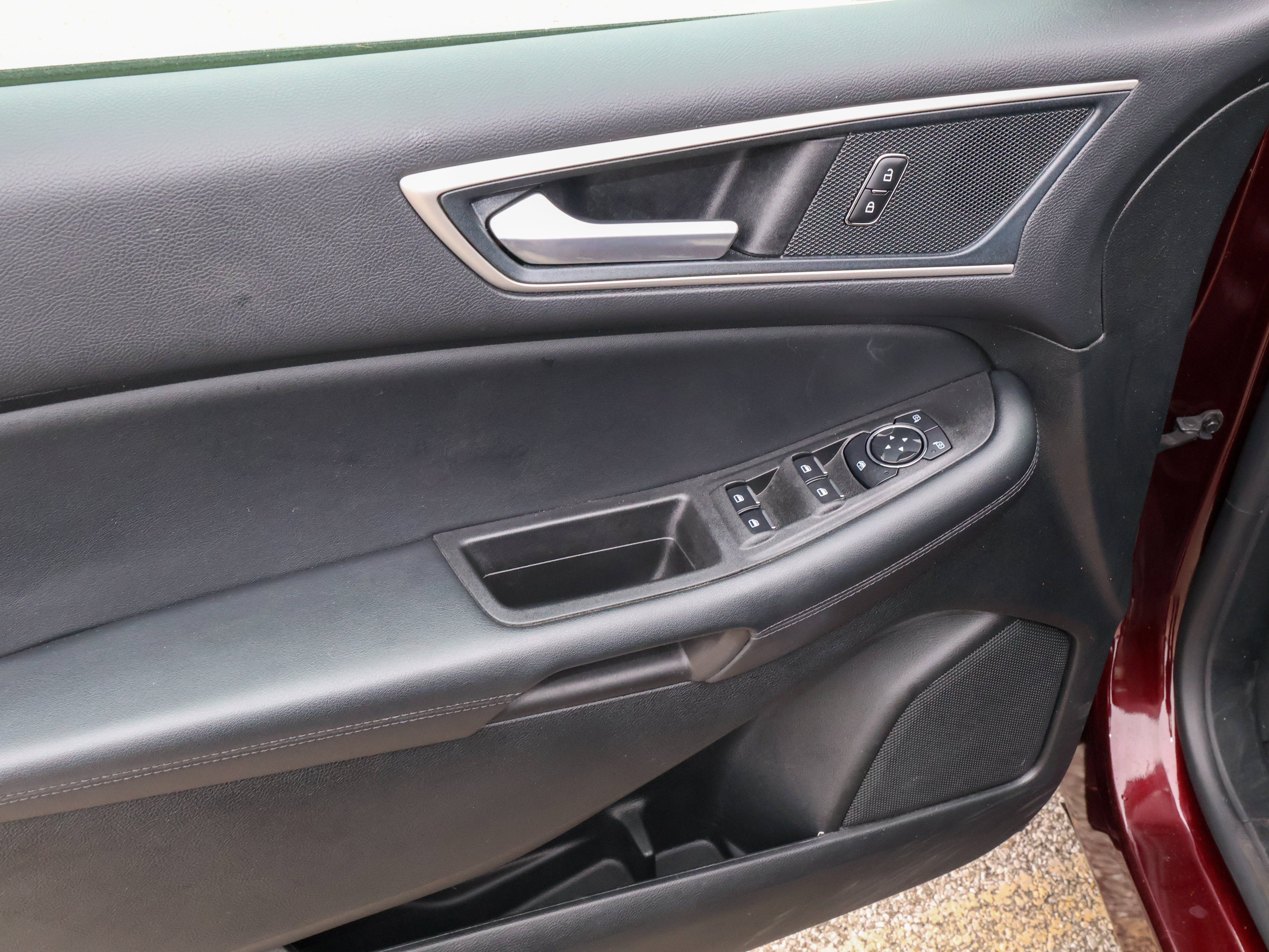 Used 2024 Ford Edge SEL w/ Convenience Package AWD/4WD image 14