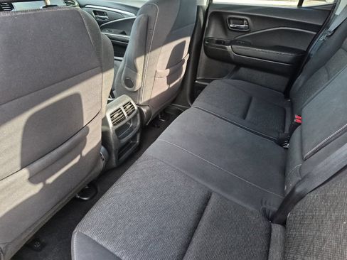 Used 2022 Honda Ridgeline Sport image 11