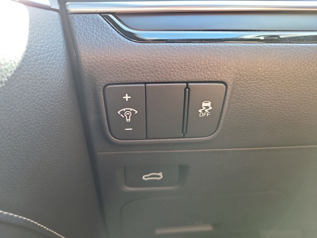 New 2026 Kia K5 GT-Line w/ GT-Line Premium Package FWD image 24