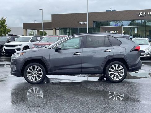 Used 2020 Toyota RAV4 Limited w/ Limited Grade Weather Package AWD/4WD image 28