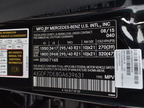 Used 2016 Mercedes-Benz GL 550 4MATIC image 52