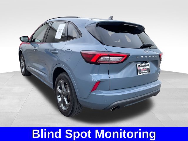Used 2023 Ford Escape ST-Line w/ Tech Pack #1 AWD/4WD image 3