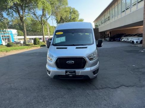 Used 2022 Ford Transit 350 XLT RWD image 3