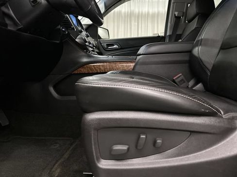 Used 2016 Chevrolet Tahoe LTZ AWD/4WD image 17