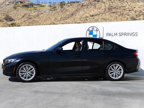 Used 2023 BMW 330i Sedan w/ Parking Assistance Package RWD image 3