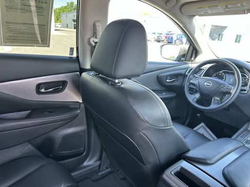Used 2023 Nissan Murano SV w/ SV Midnight Edition Package AWD/4WD image 15