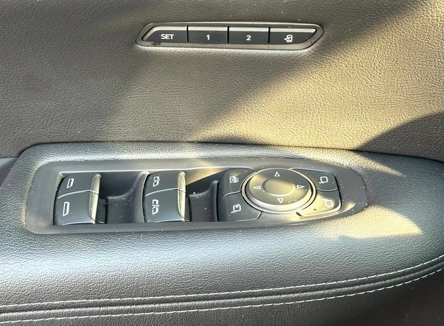 Used 2020 Cadillac XT5 Sportv AWD/4WD image 32