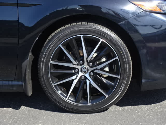Certified 2022 Toyota Camry SE FWD image 8