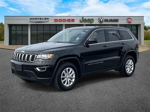 Used 2022 Jeep Grand Cherokee Laredo E image 34