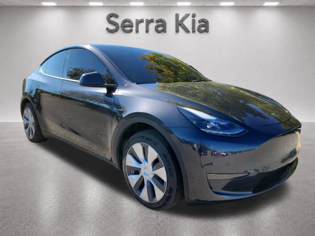 Used 2024 Tesla Model Y 2WD image 7