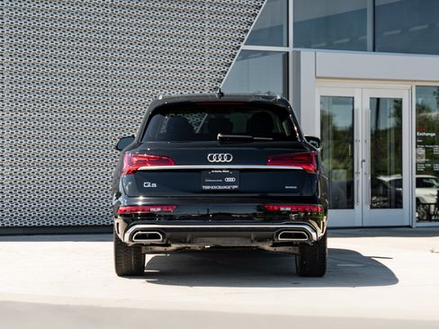 Certified 2023 Audi Q5 2.0T Premium Plus w/ Premium Plus Package AWD/4WD image 29