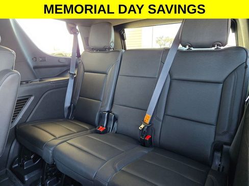 Used 2023 Chevrolet Tahoe High Country w/ Advanced Technology Package AWD/4WD image 17