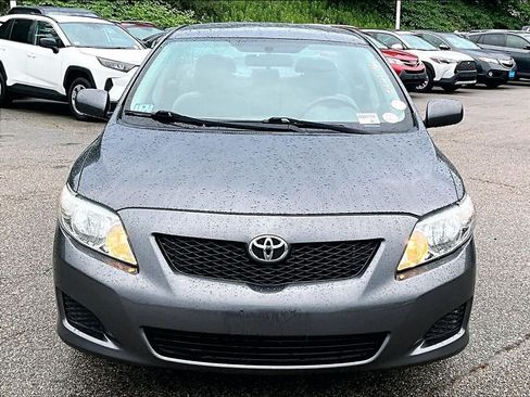 Used 2009 Toyota Corolla LE FWD image 2