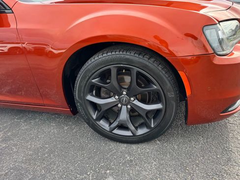 Used 2021 Chrysler 300 S image 5
