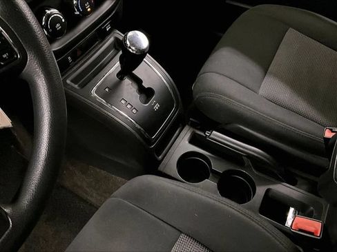 Used 2014 Jeep Compass Sport w/ All Weather Capability Group AWD/4WD image 17