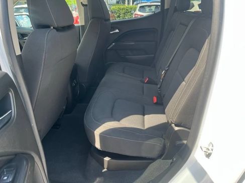 Used 2021 Chevrolet Colorado LT AWD/4WD image 25