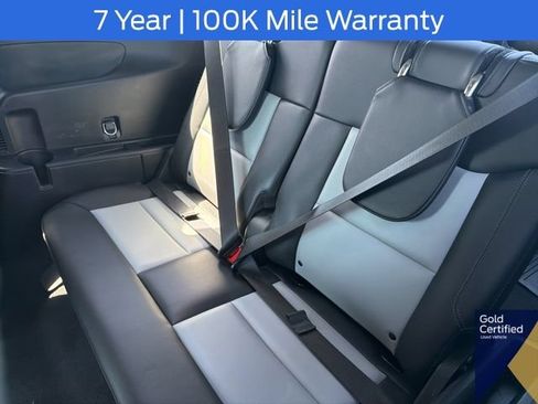 Used 2023 Ford Explorer XLT w/ Equipment Group 202A AWD/4WD image 20