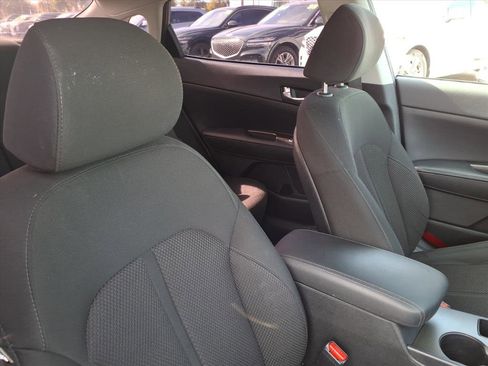 Used 2020 Kia Optima LX image 12