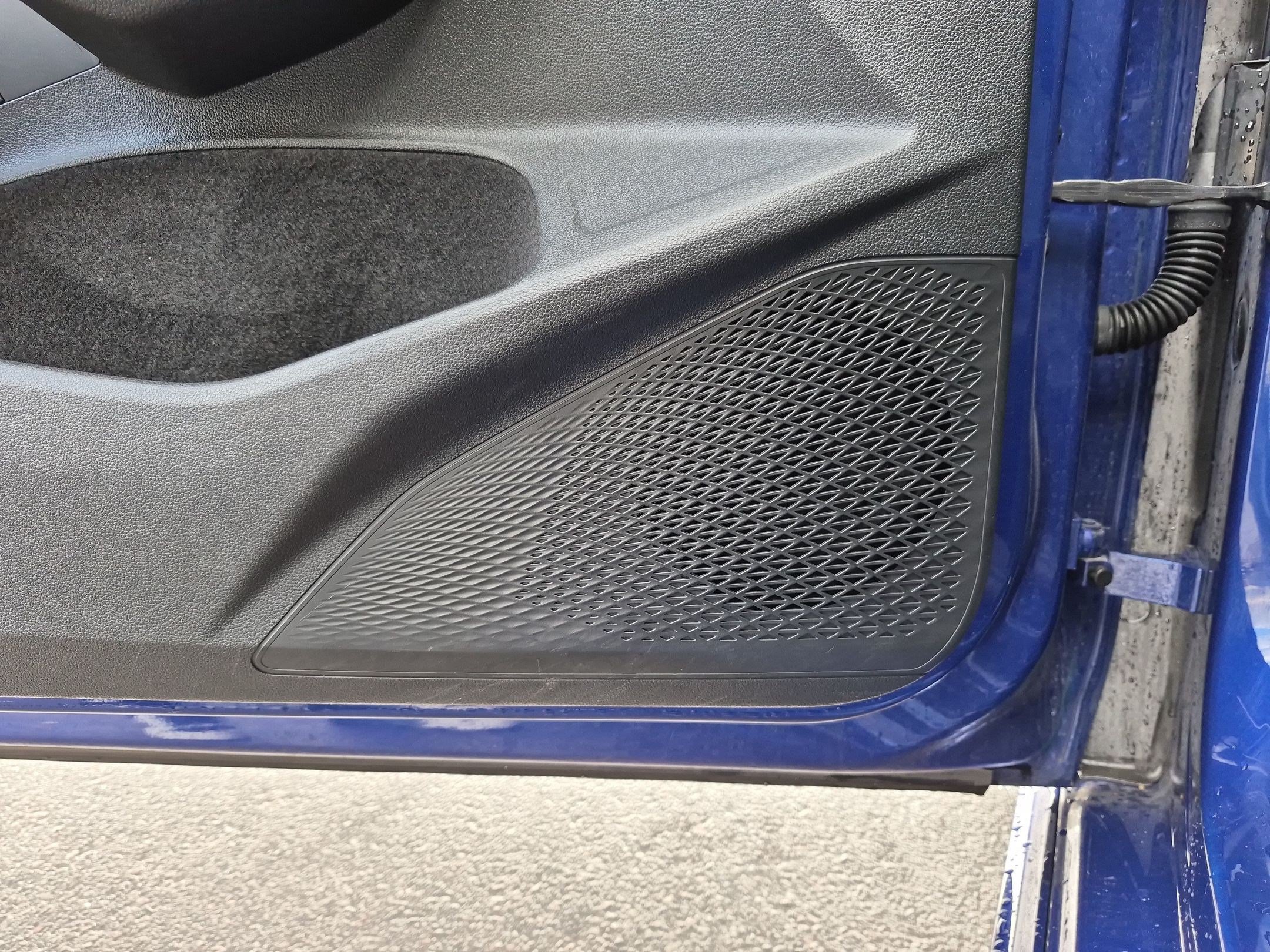 Used 2024 Volkswagen Golf R AWD/4WD image 16